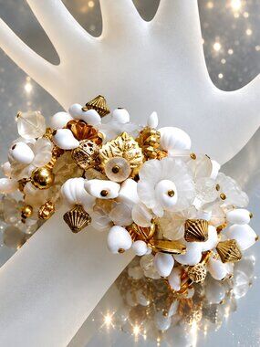 1960s Vintage Cha Cha Bracelet Wild Gold n White Clatter Charms